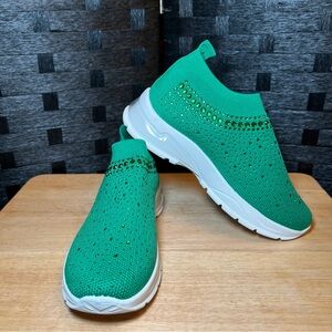 Women’s size 8 Green slip on sneakers shoes